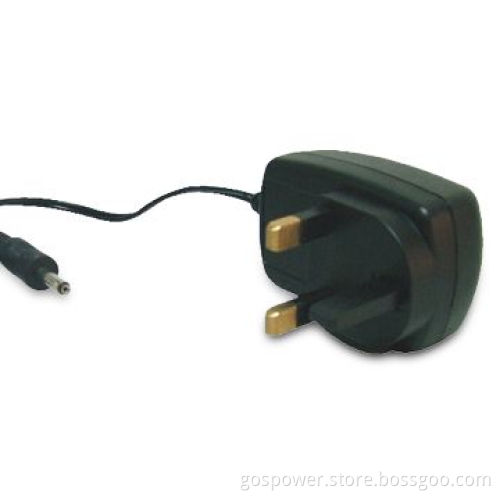 AC/DC Plug-in Adapter with Universal Input Voltage Range, RoHS Certified